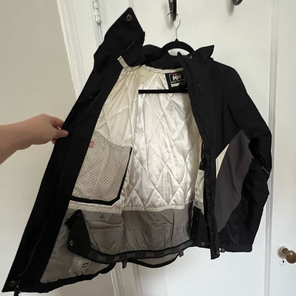 Helly Hanson Ski/Snow Jacket EUC - Picture 2 of 14